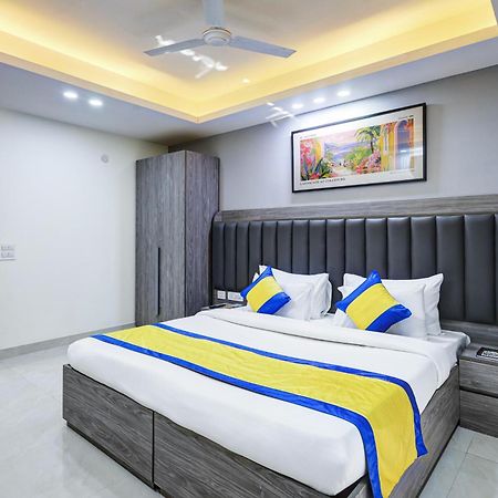 1Bhk Suites Opp Marriott - Huda City Centre Gurgaon Exterior foto